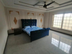 luxury room in Bahria Town Rawalpindi